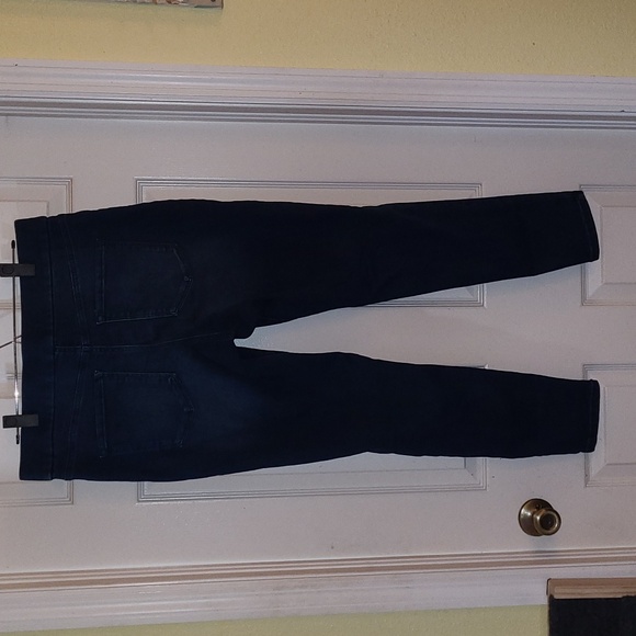 Women's Nine West Skinny Dark Blue Jeans - Picture 2 of 2